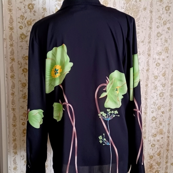 Sag Harbor Button-Front Blouse - Black w/Lime Green Flowers -- Size 12 - Picture 3 of 5